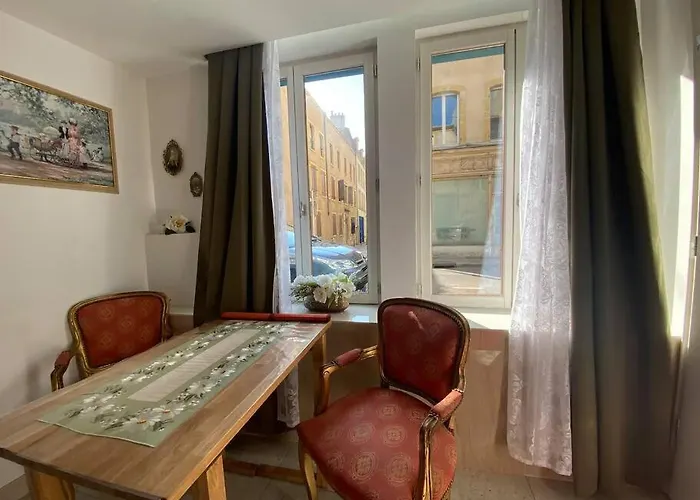 Διαμέρισμα Ravissant Shabby Chic Au Centre De Μετς